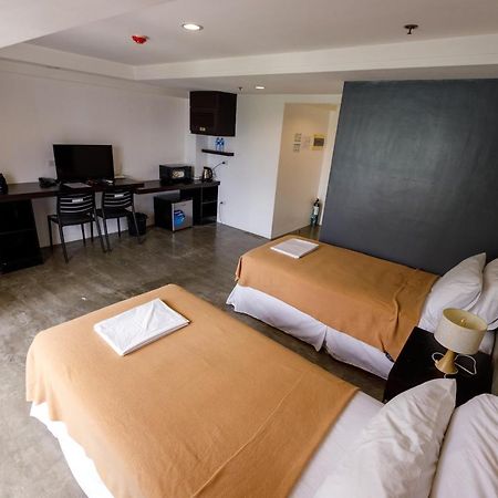 5880 Enriquez Residences Μανίλα Εξωτερικό φωτογραφία