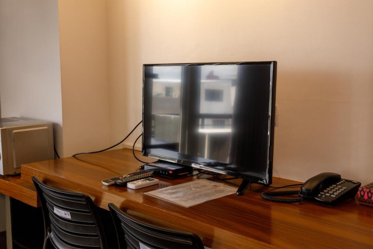 5880 Enriquez Residences Μανίλα Εξωτερικό φωτογραφία
